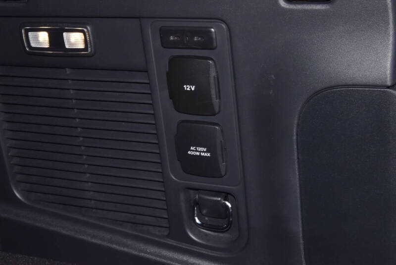 2025 Lincoln Navigator Black Label