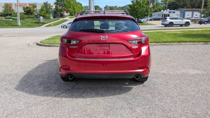 2018 Mazda MAZDA3 Touring