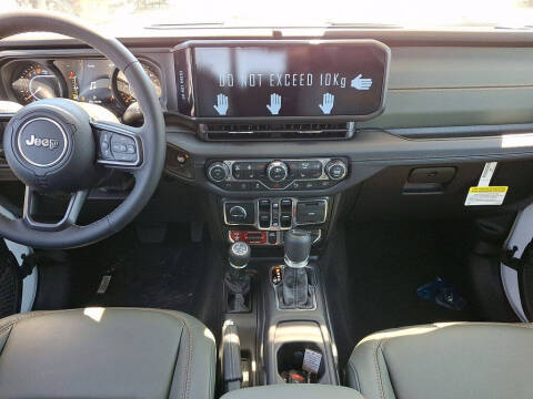 2026 Jeep Gladiator Mojave X
