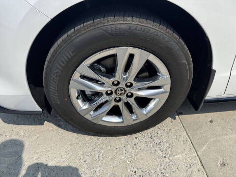 2026 Toyota Sienna Limited 7-Passenger