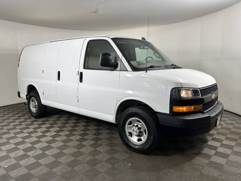2021 Chevrolet Express 2500