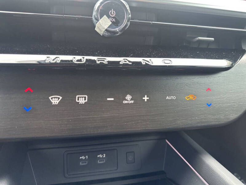 2025 Nissan Murano SL