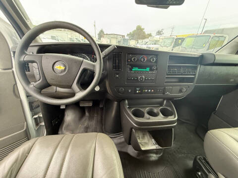 2021 Chevrolet Express 2500