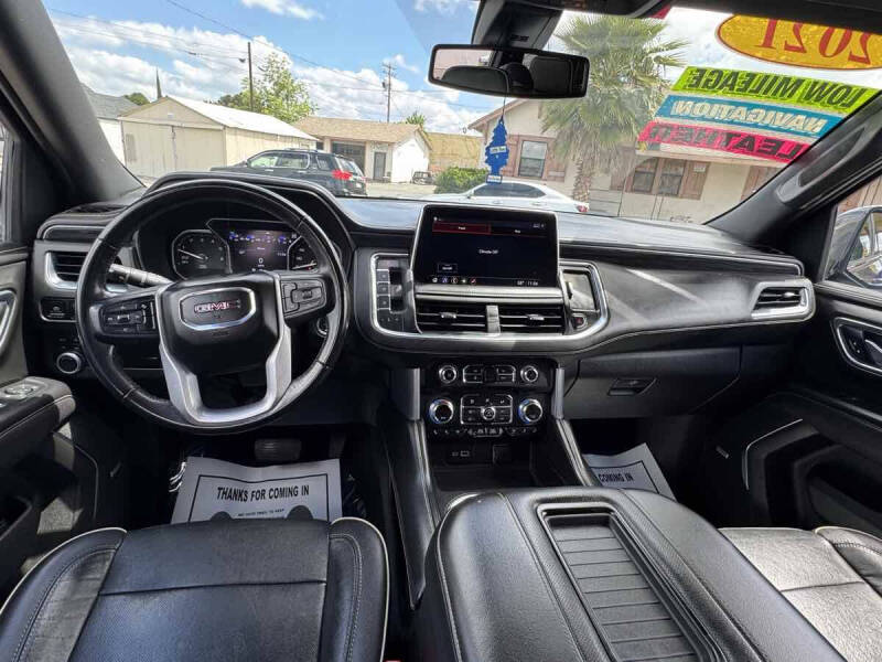 2021 GMC Yukon XL SLT