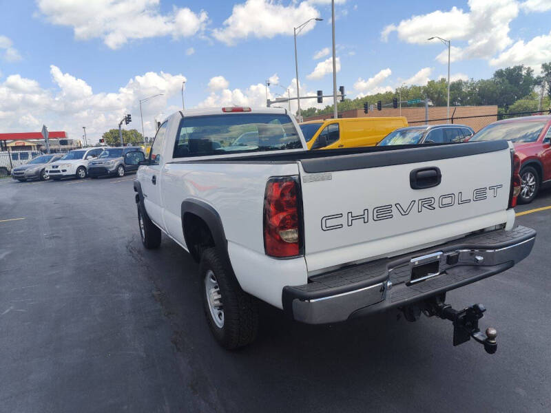 2006 Chevrolet Silverado 2500HD Work Truck