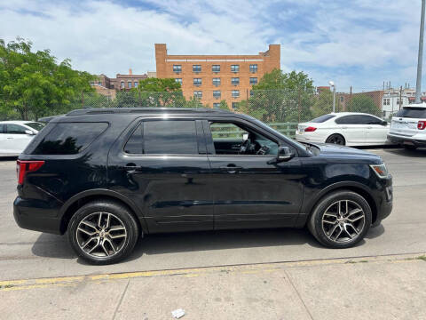 2016 Ford Explorer Sport