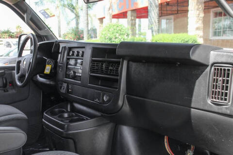 2017 Chevrolet Express 2500