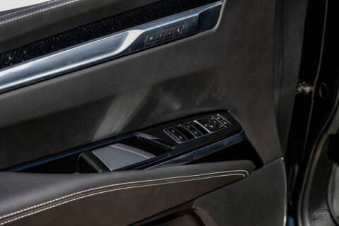 2025 Cadillac Escalade-V