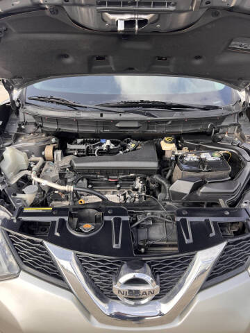 2016 Nissan Rogue SV