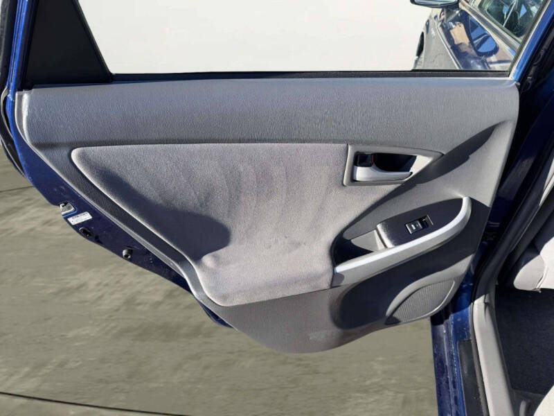 2011 Toyota Prius Five