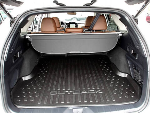 2023 Subaru Outback Touring