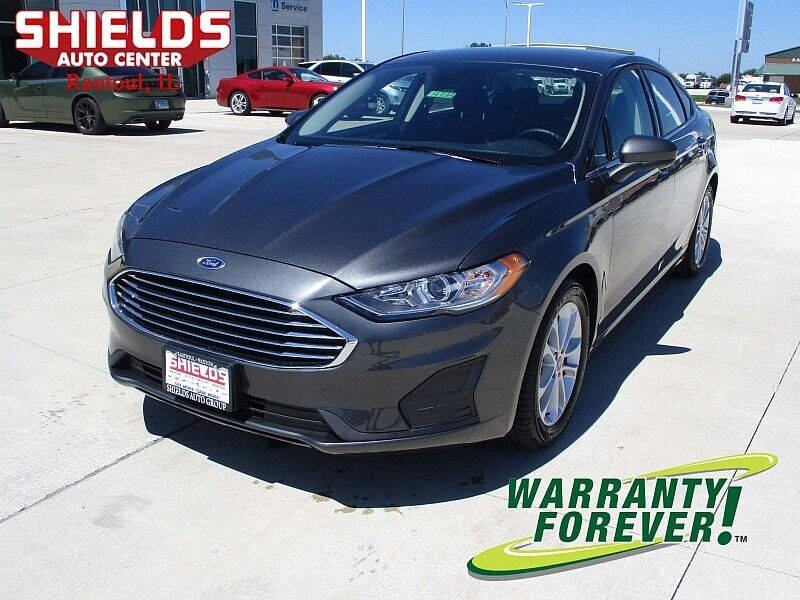 2020 Ford Fusion SE