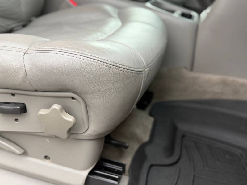 2002 Chevrolet Silverado 3500 LS