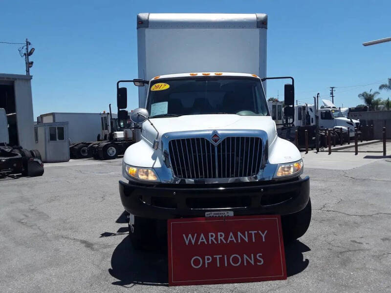 2017 International DuraStar 4300