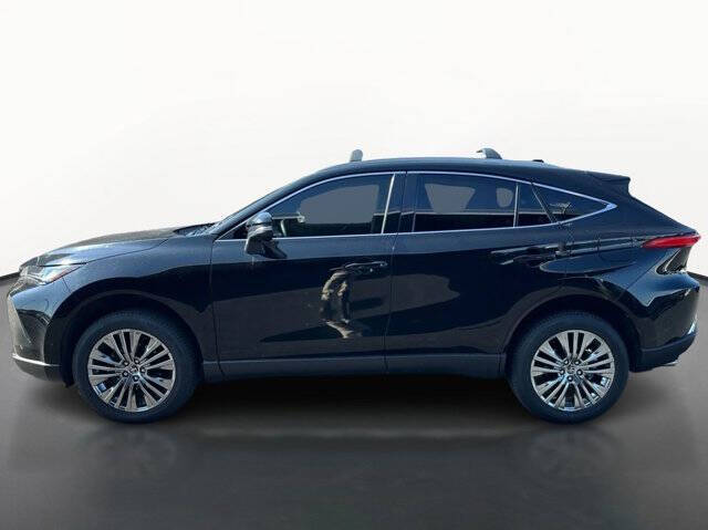 2023 Toyota Venza XLE
