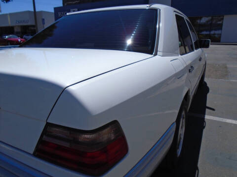 1994 Mercedes-Benz E-Class E 320