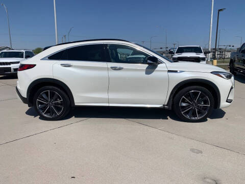 2023 Infiniti QX55 Essential