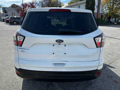 2018 Ford Escape S