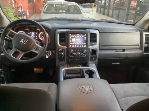 2023 RAM 1500 Classic SLT