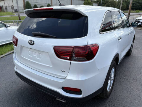 2020 Kia Sorento LX V6