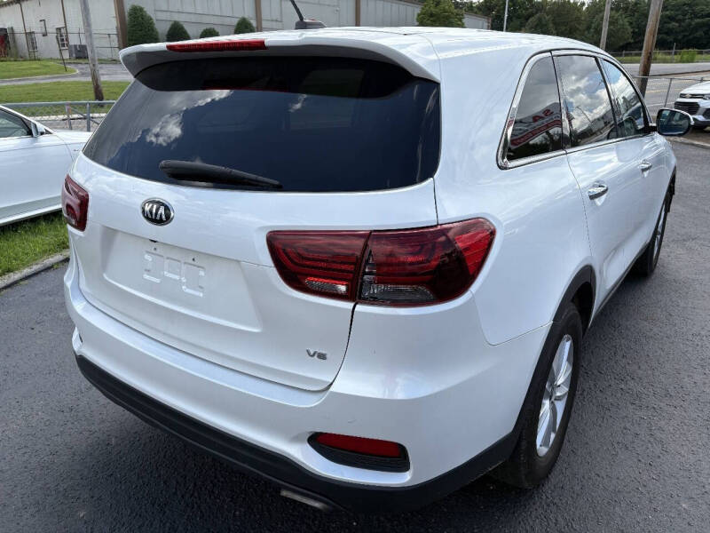 2020 Kia Sorento LX V6