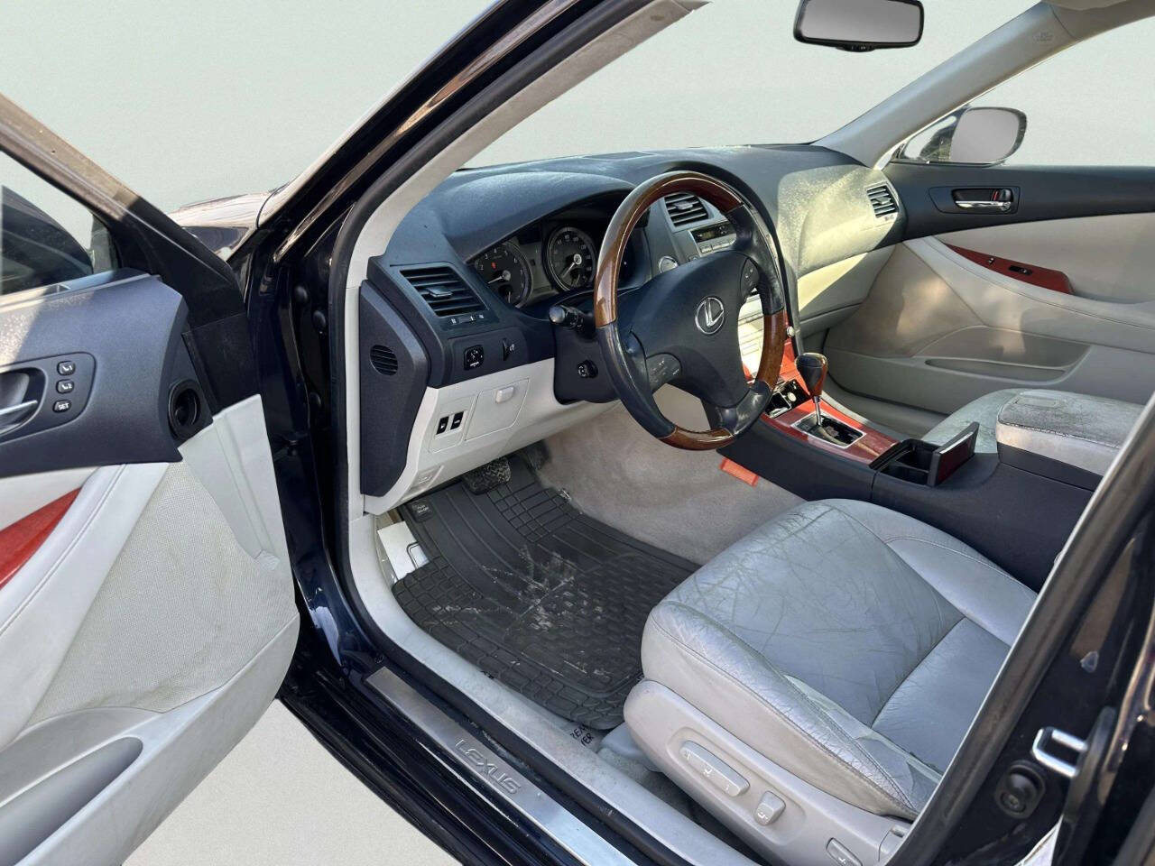 LexusES 35012
