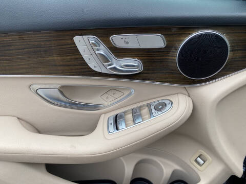 2018 Mercedes-Benz GLC GLC 300 4MATIC