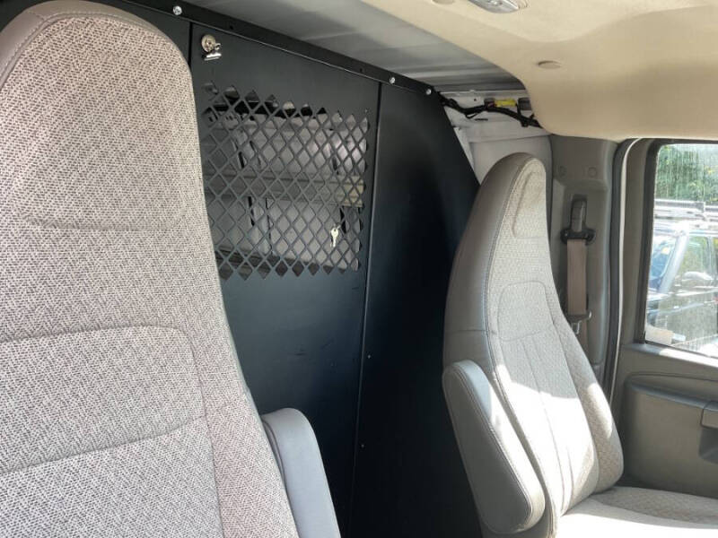 2021 Chevrolet Express 2500