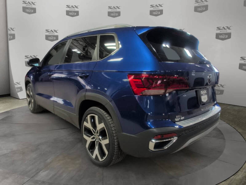 2022 Volkswagen Taos SEL 4Motion
