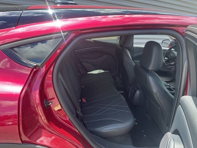 2025 Ford Mustang Mach-E Select