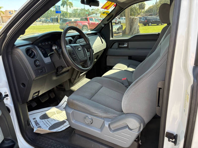 2014 Ford F-150 XL photo 13