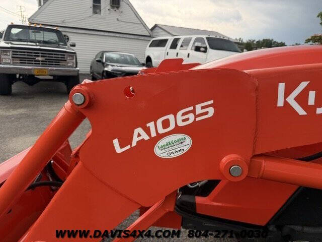 2022 Kubota MX6000 4X4 TRACTOR/LOADER