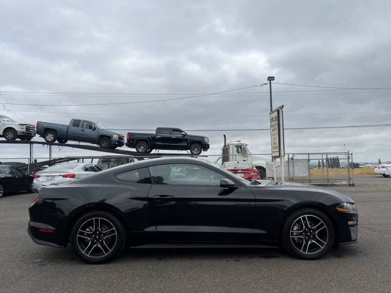 2020 Ford Mustang EcoBoost