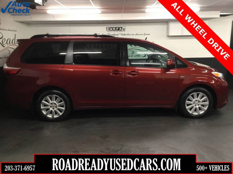 2017 Toyota Sienna LE 7-Passenger