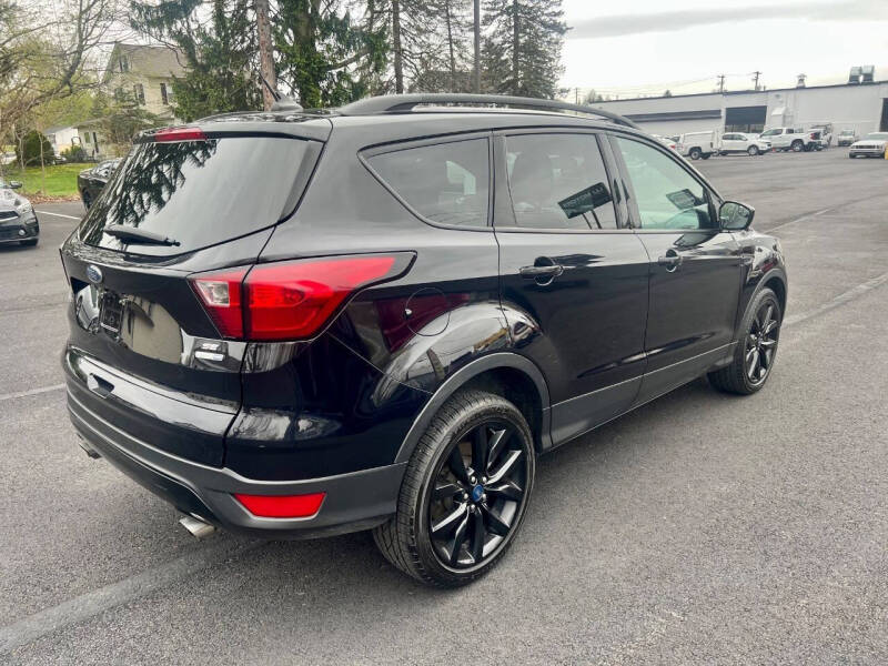 2019 Ford Escape SE