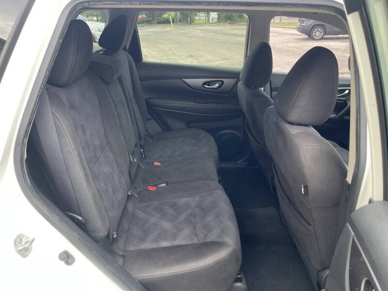 2015 Nissan Rogue SV