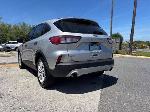 2020 Ford Escape S