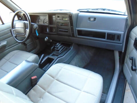 1996 Jeep Cherokee SE