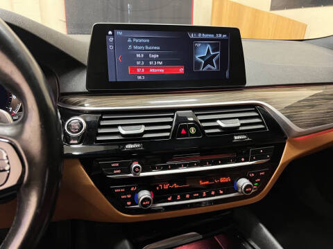 2017 BMW 5 Series 540i