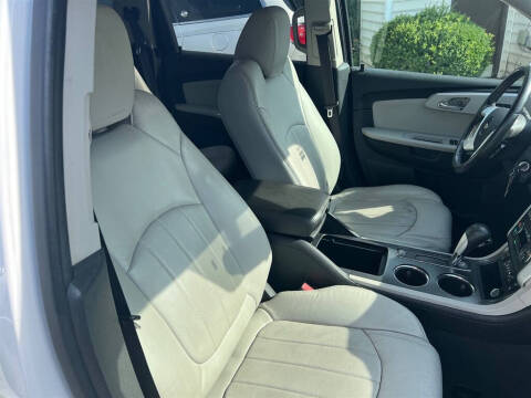 2010 Chevrolet Traverse LTZ