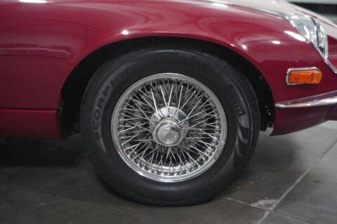 1974 Jaguar E-Type Series lll Roadster V-1