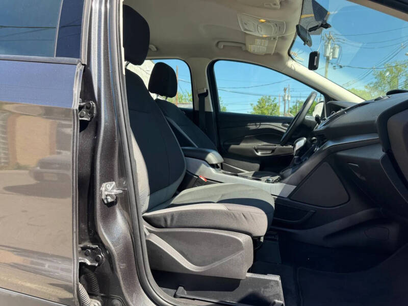 2015 Ford Escape S