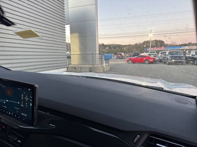 2025 Ford Escape Hybrid ST-Line