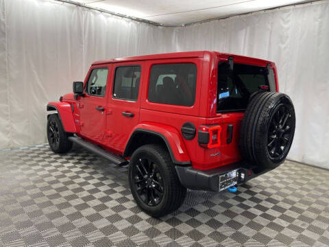2024 Jeep Wrangler Sahara 4xe