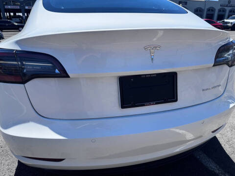 2022 Tesla Model 3 Long Range