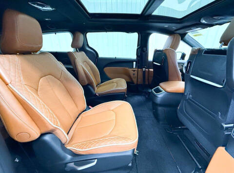 2026 Chrysler Pacifica Pinnacle