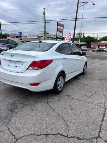 2015 Hyundai Accent GLS
