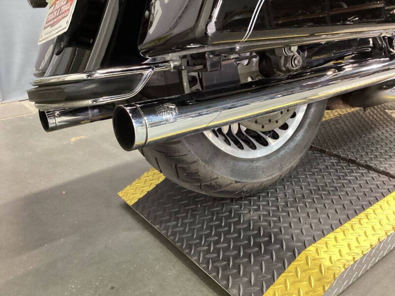 2010 Harley-Davidson® FLHR - Road King®