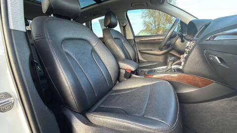 2016 Audi Q5 2.0T quattro Premium