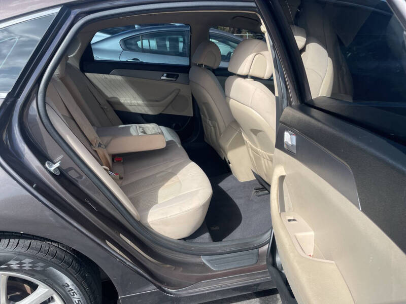 2015 Hyundai Sonata SE